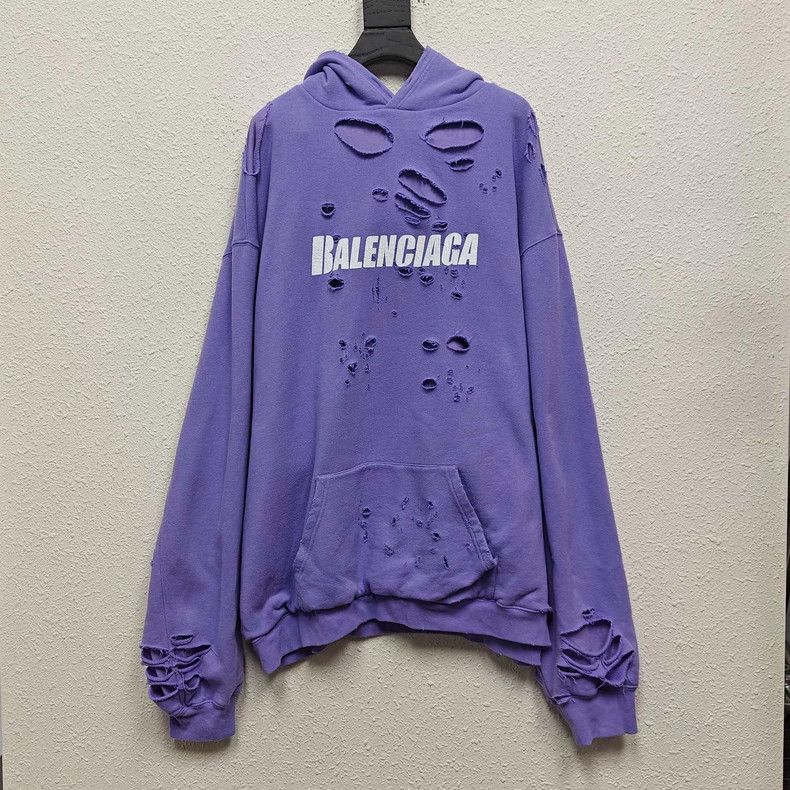 Balenciaga Balenciaga Big hole purple letter Logo hoodie Size US S / EU 44-46 / 1 - 1 Thumbnail