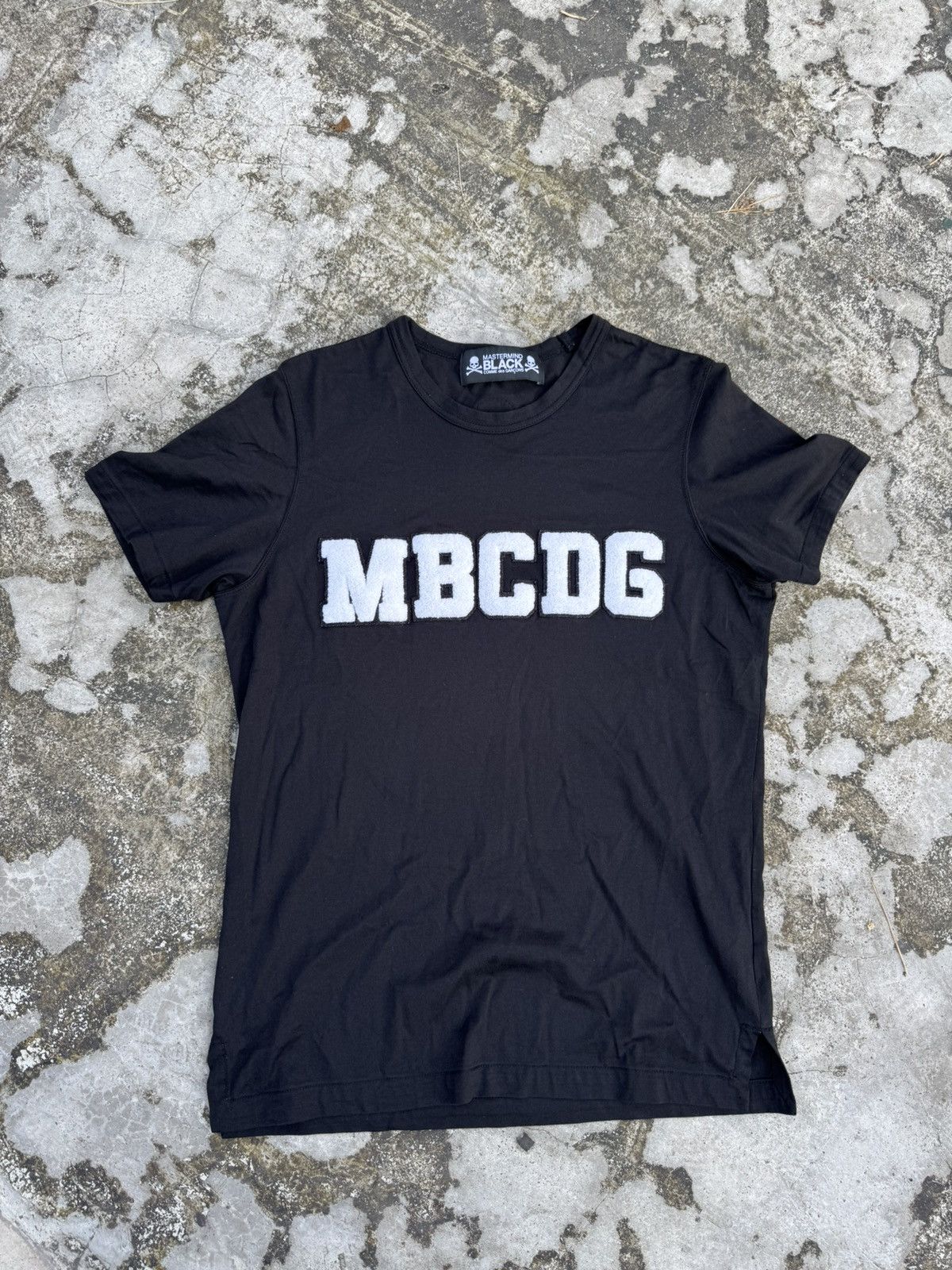Comme des Garcons Black Mastermind Japan x CDG Black tee Size US M / EU 48-50 / 2 - 1 Thumbnail