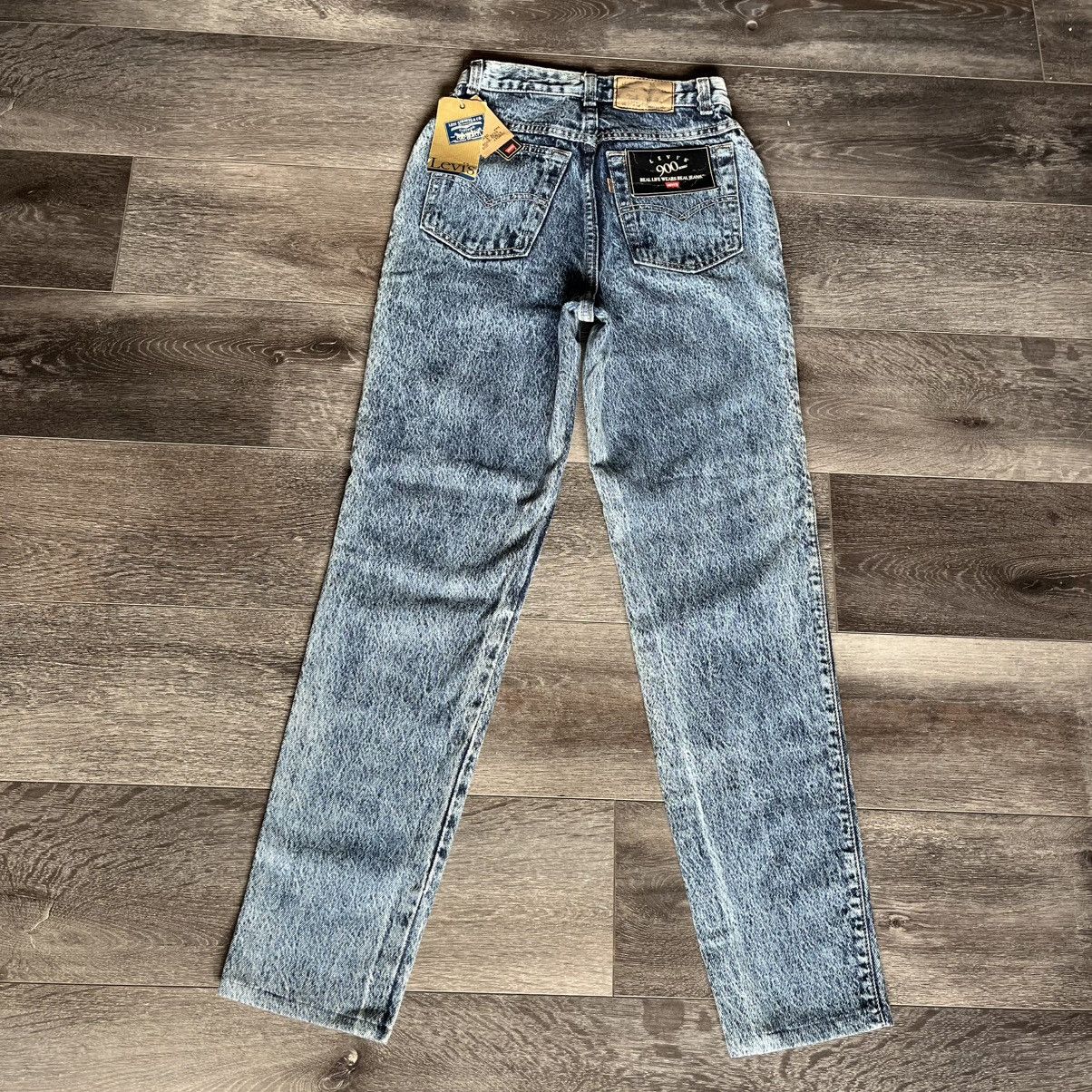 Levi's × Levi's Vintage Clothing × Vintage New Vintage 1980s Levi’s 900 Series Acid Wash Denim Jeans 5 Size 27" / US 4 / IT 40 - 1 Thumbnail