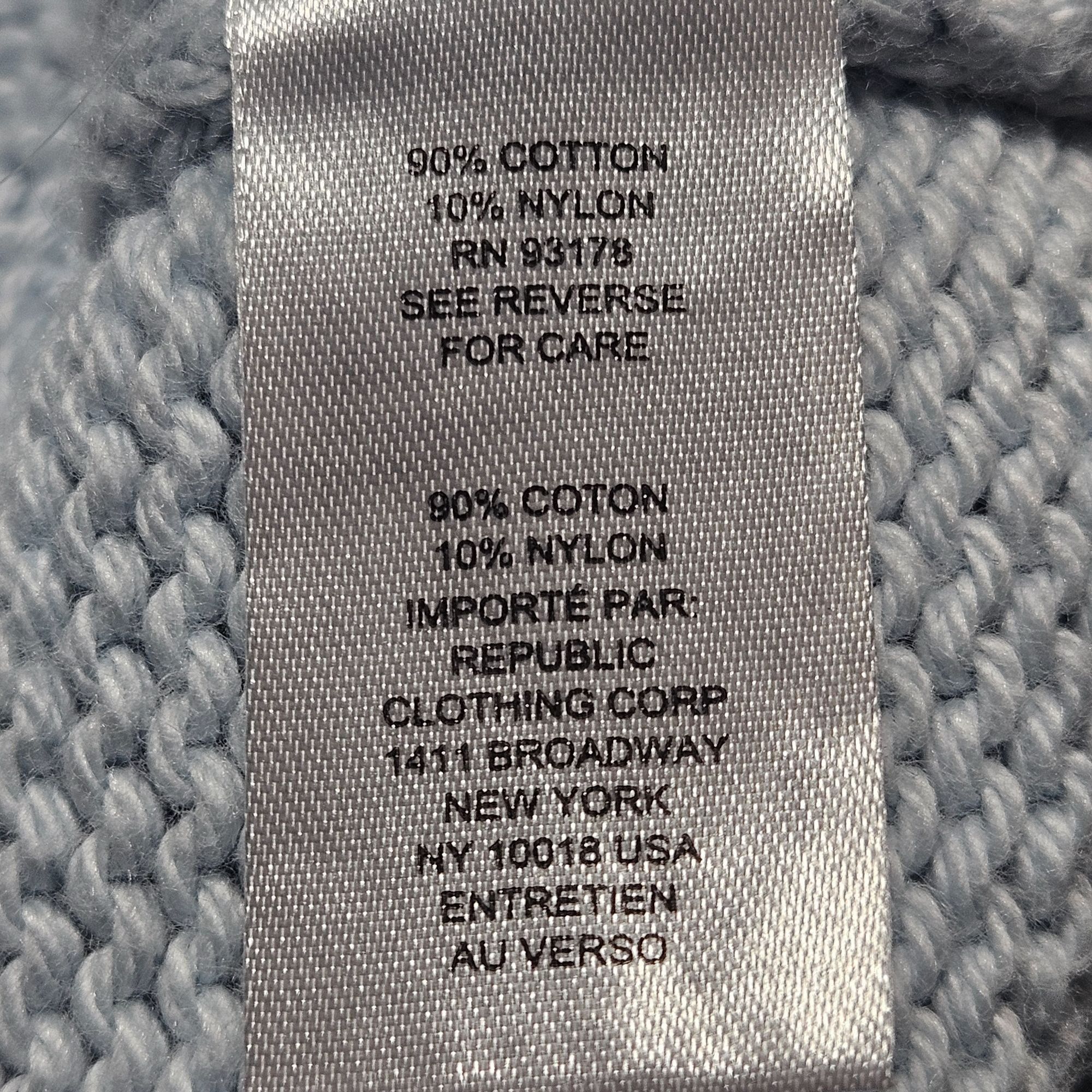 Elie Tahari Elie Tahari Women’s Cardigan M Light Blue Knit Button Sweate Size M / US 6-8 / IT 42-44 - 5 Thumbnail
