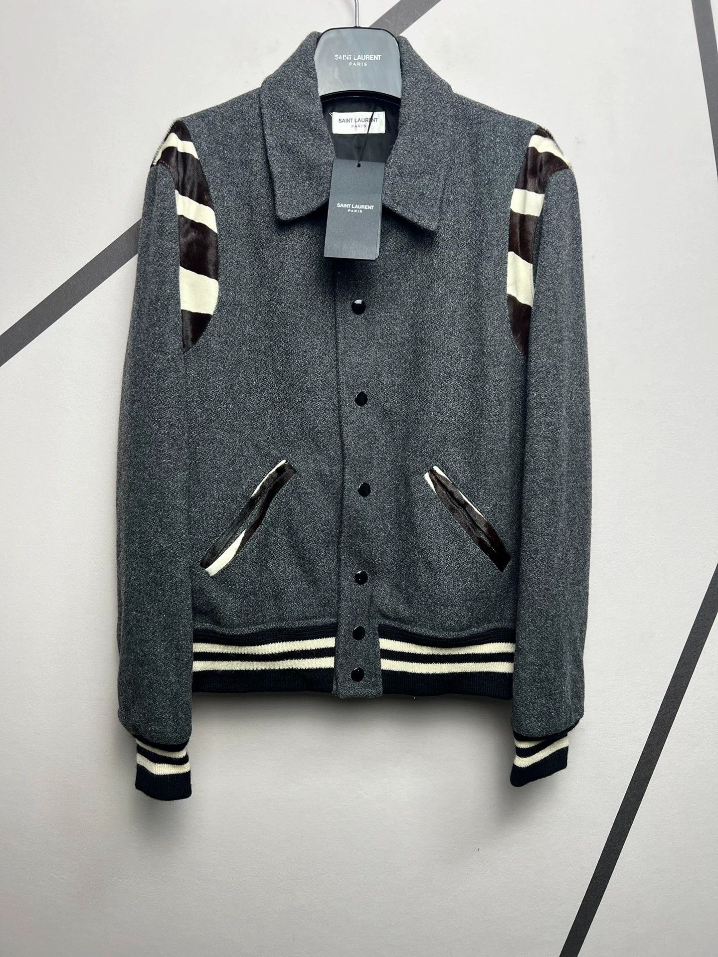 Saint Laurent Paris SLP print patchwork gray wool baseball jacket Size US M / EU 48-50 / 2 - 1 Thumbnail