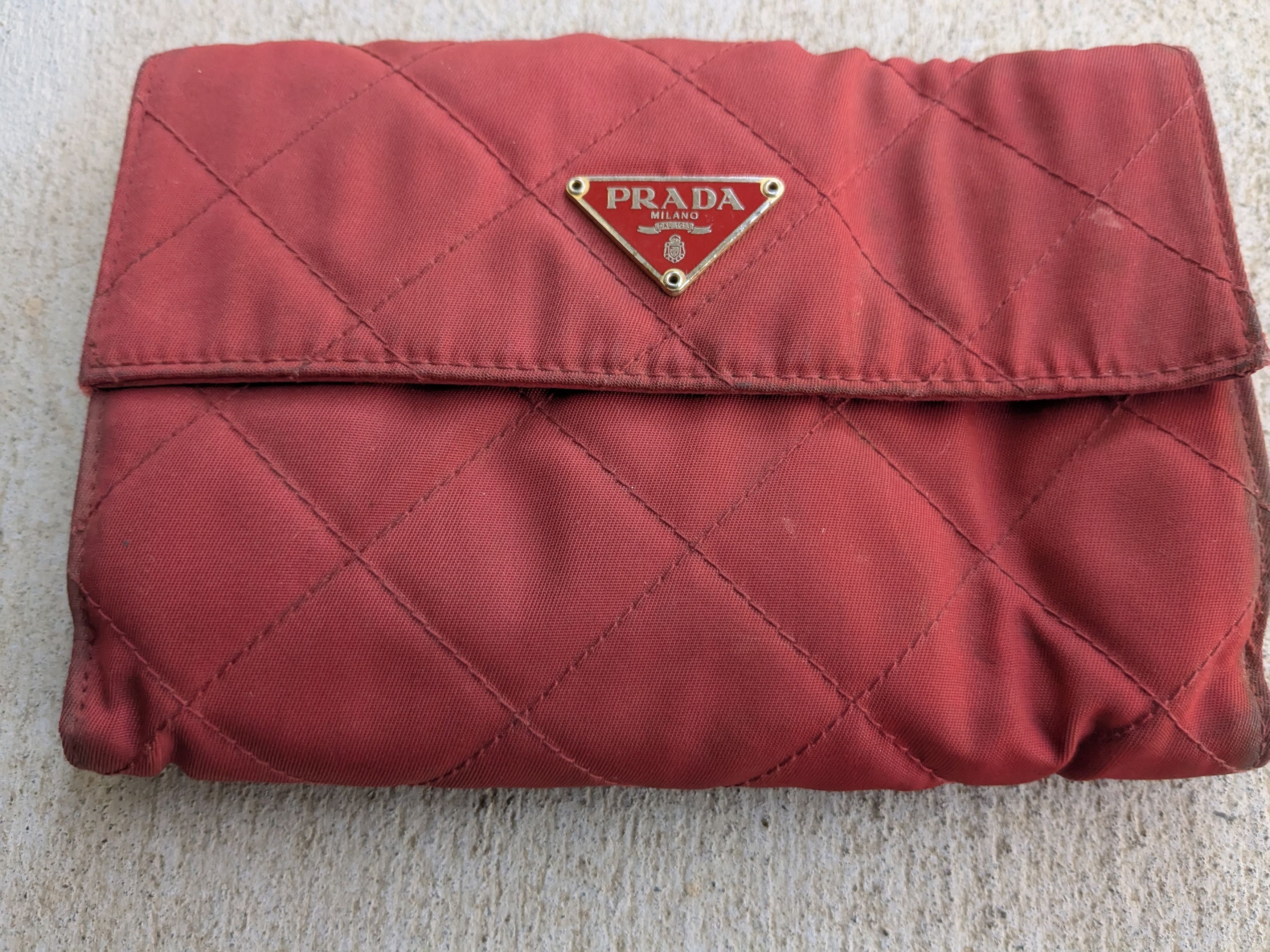 Prada Prada Wallet Red Quilted Nylon Leather Bifold Cardholder Y2K Size ONE SIZE - 4 Thumbnail