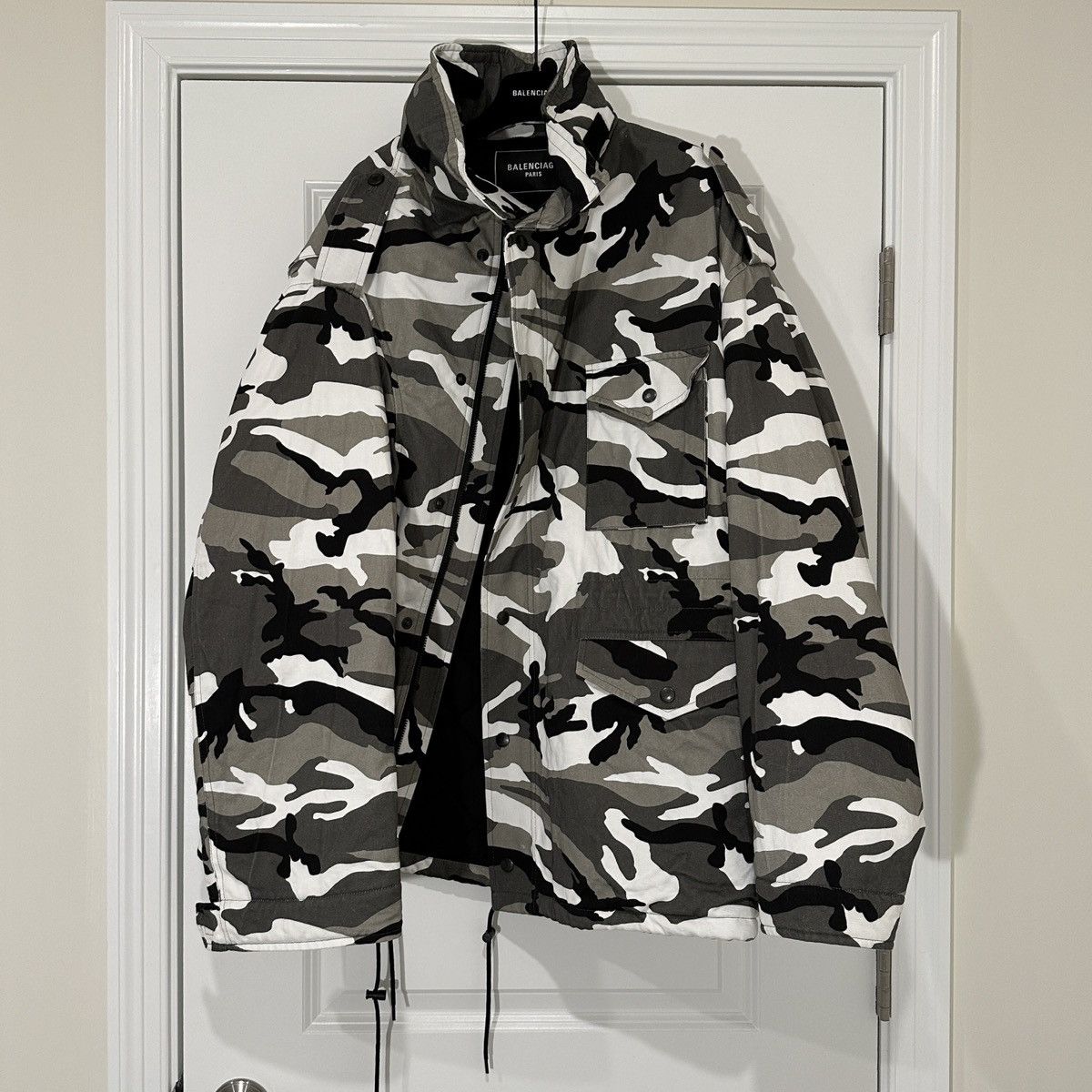 Pre-owned Balenciaga Snow Camo Off Shoulder Oversized Jacket