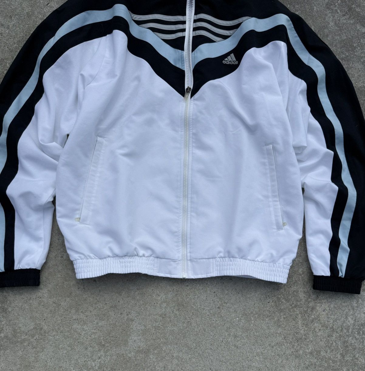 Adidas × Vintage Vintage Adidas Y2K avantgarde streetwear jacket Size US M / EU 48-50 / 2 - 3 Thumbnail