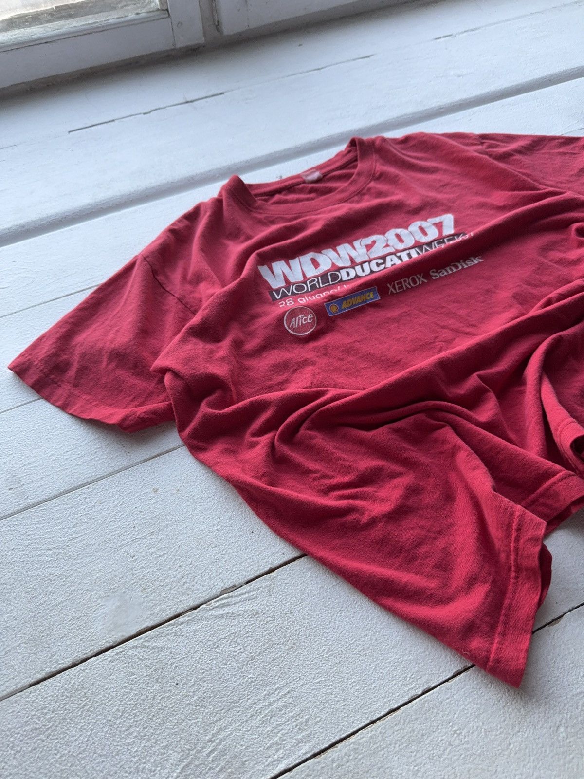 Other Vintage Ducati WDW 2007 T-Shirt Red Moto Racing Tee Size US M / EU 48-50 / 2 - 2 Thumbnail