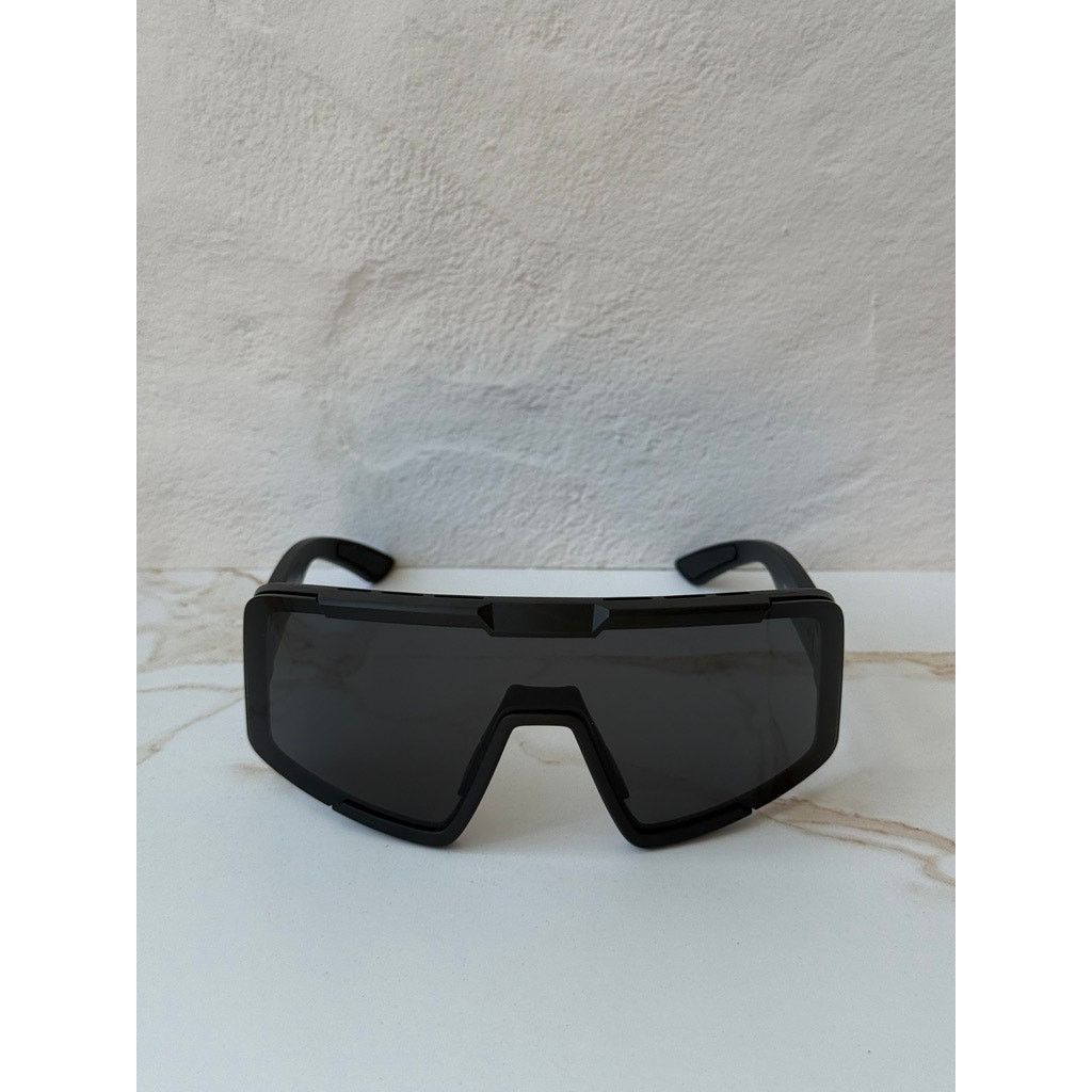 Prada NEW Prada Sport PS B07S Sunglasses in Black $548 Size ONE SIZE - 5 Thumbnail