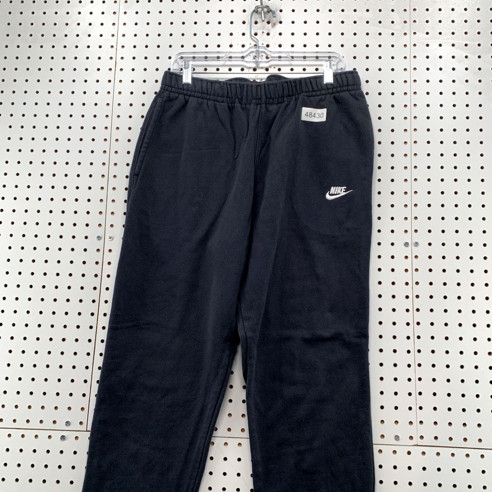 Nike Nike Sportswear Club Fleece Sweatpants Mens XL Black Joggers BV2707-010 Size US 33 - 2 Thumbnail