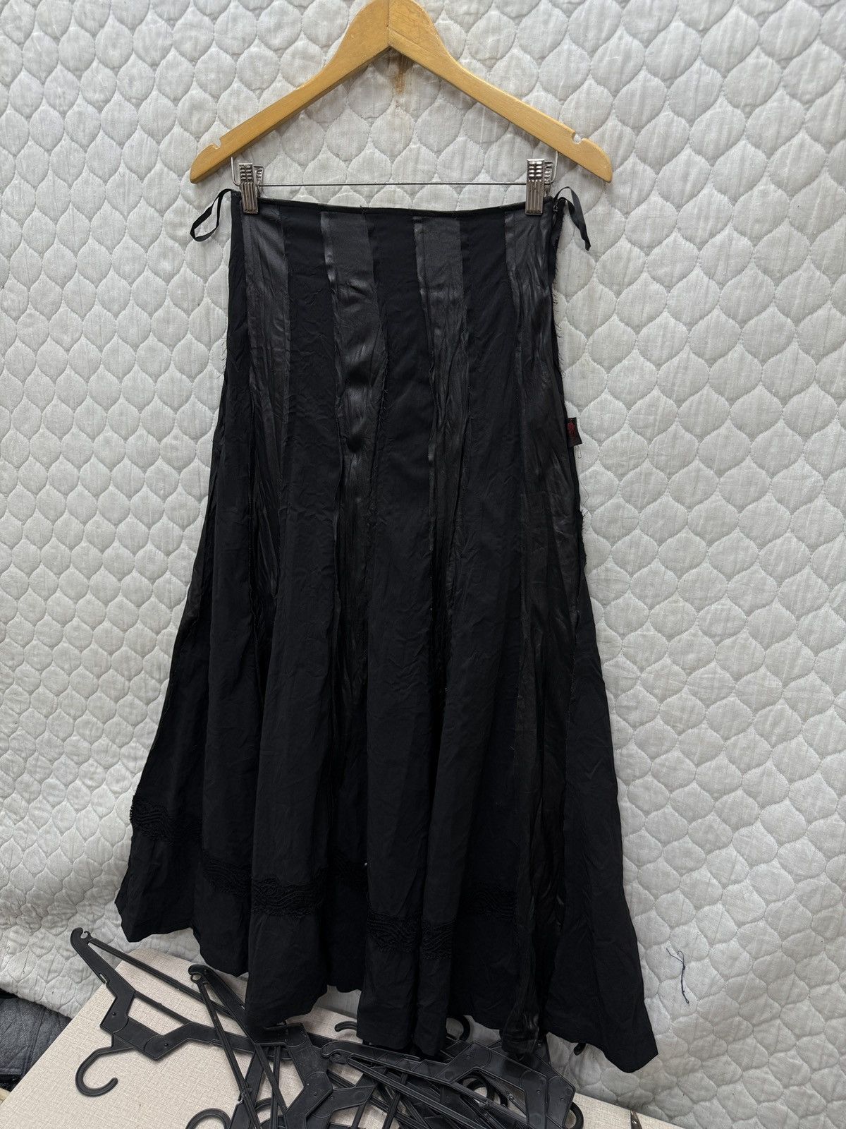 If Six Was Nine 🔥🔥🔥ARCHIVE OZZ ON PUNK GOTHIC MAXI SKIRTS Size 25" / US 0 / IT 36 - 2 Thumbnail