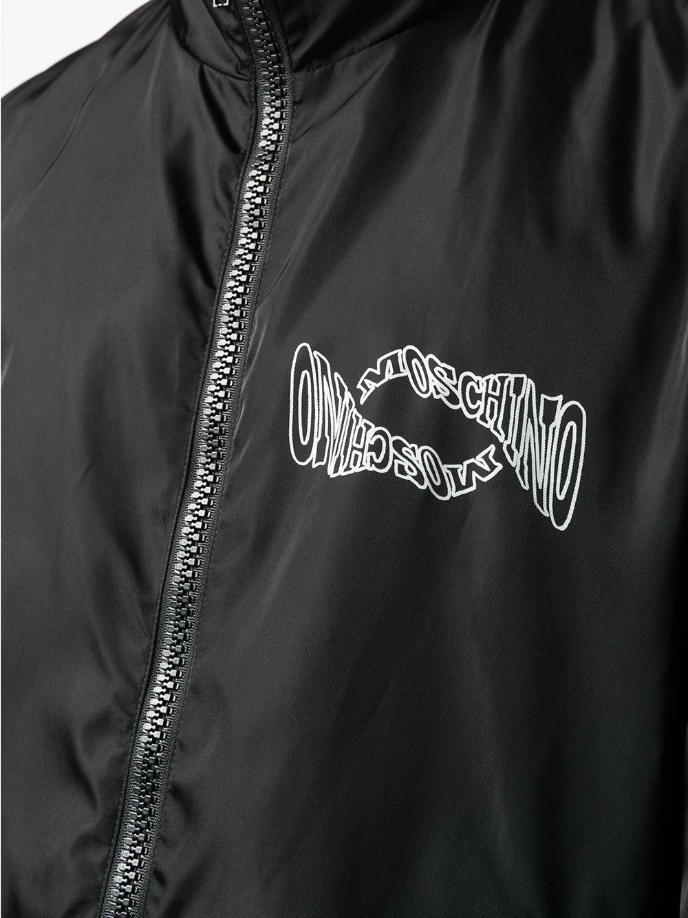 Moschino o1y0225 Logo Turtleneck Jacket in White/Black Size US M / EU 48-50 / 2 - 4 Thumbnail