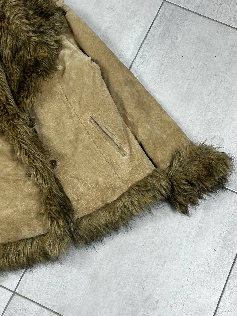 Japanese Brand Vintage Japanese Fur Cropped Suede Style Bomber Y2K Size M / US 6-8 / IT 42-44 - 4 Thumbnail