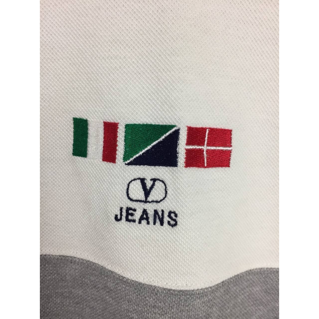 Valentino Vtg Valentino Jeans Embroidered Logo Polo Tee Size 50 Size US L / EU 52-54 / 3 - 6 Thumbnail