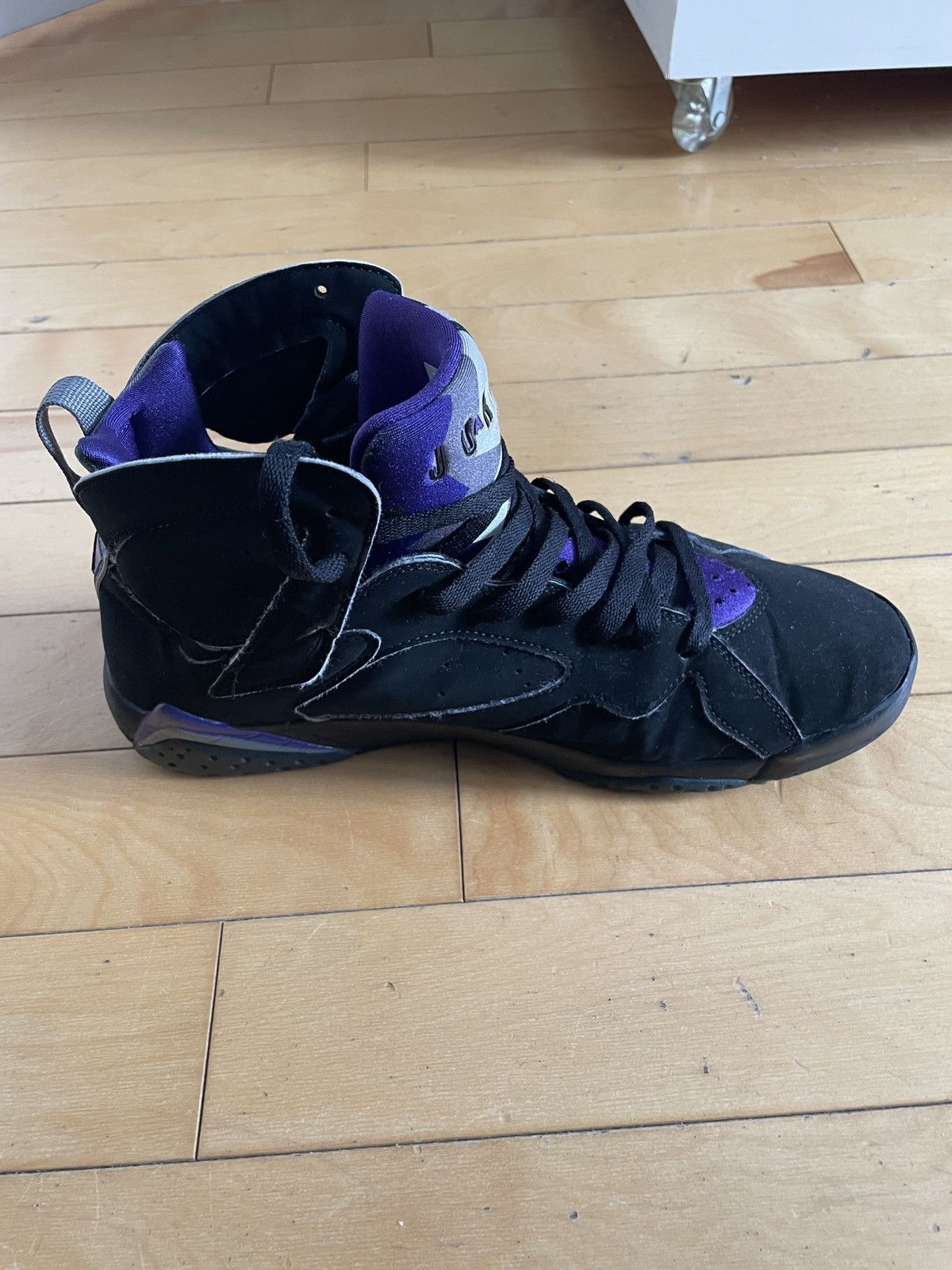 Jordan Brand Air Jordan 7 Retro Ray Allen PE Bucks Away, Ray Allen 2019 Size US 10.5 / EU 43-44 - 7 Thumbnail