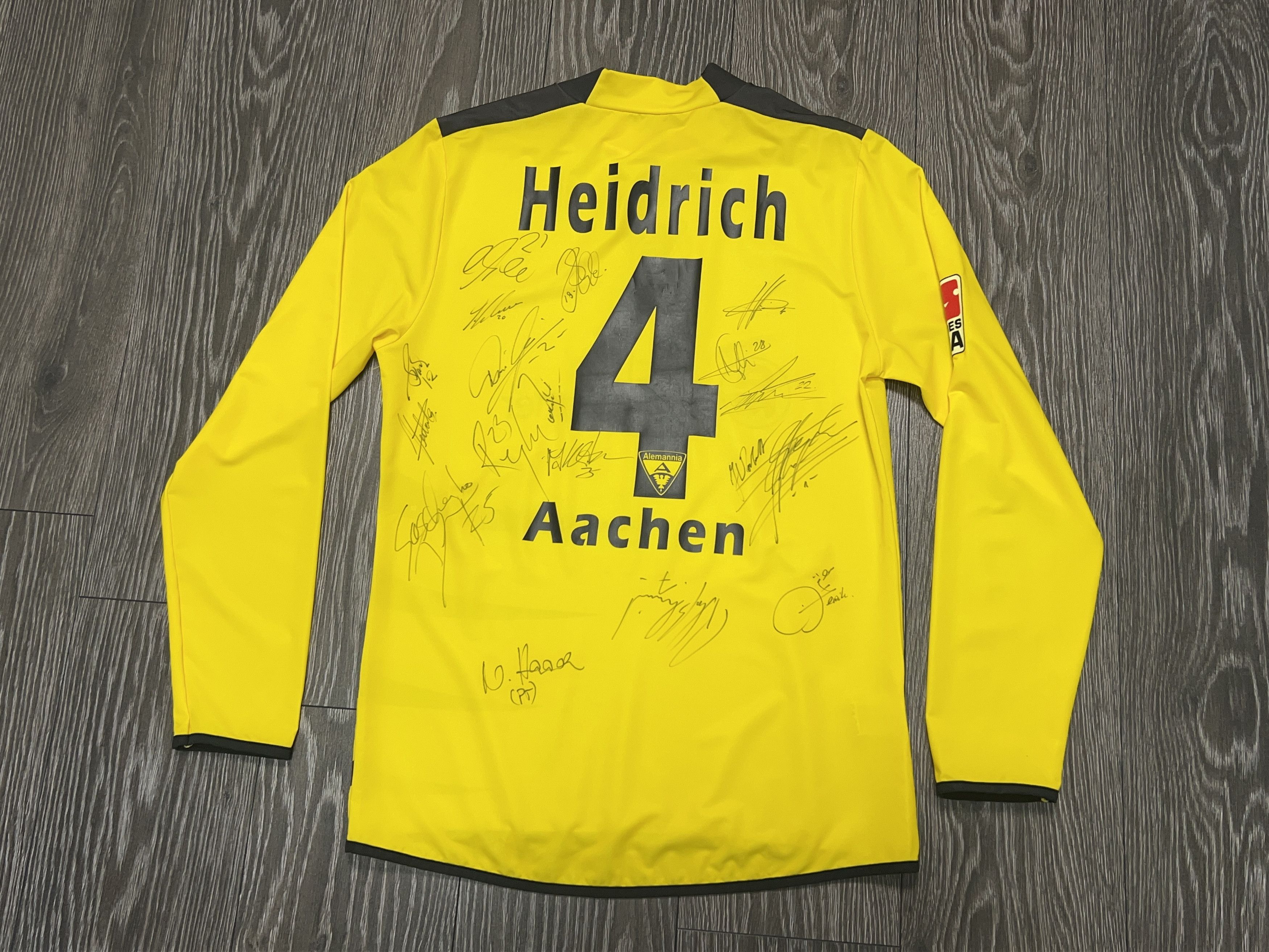 Vintage JAKO Alemannia Aachen #4 Heidrich 2006/07 Football Jersey Size US L / EU 52-54 / 3 - 1 Thumbnail