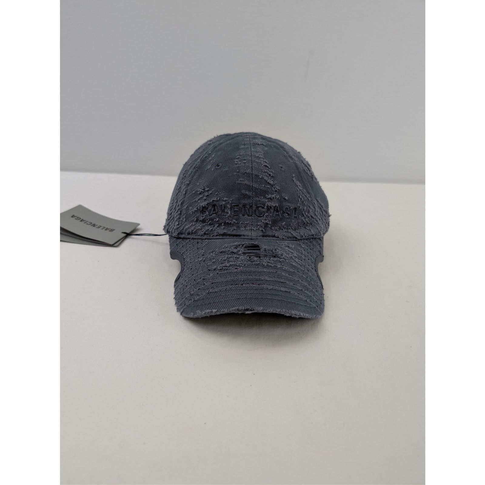 Balenciaga o1rshd1 Size: OS / Cotton Drill Cap / Hat Notched Laser Blue Size ONE SIZE - 1 Thumbnail