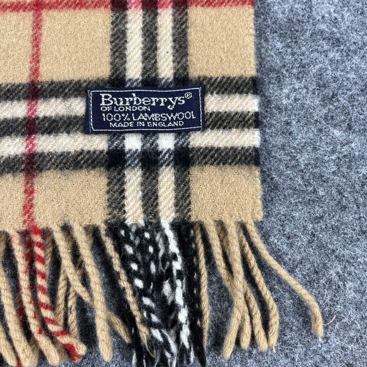 Burberry BURBERRY WOOL SCARVES / MUFFLER / NECKWEAR T075 Size ONE SIZE - 14 Thumbnail
