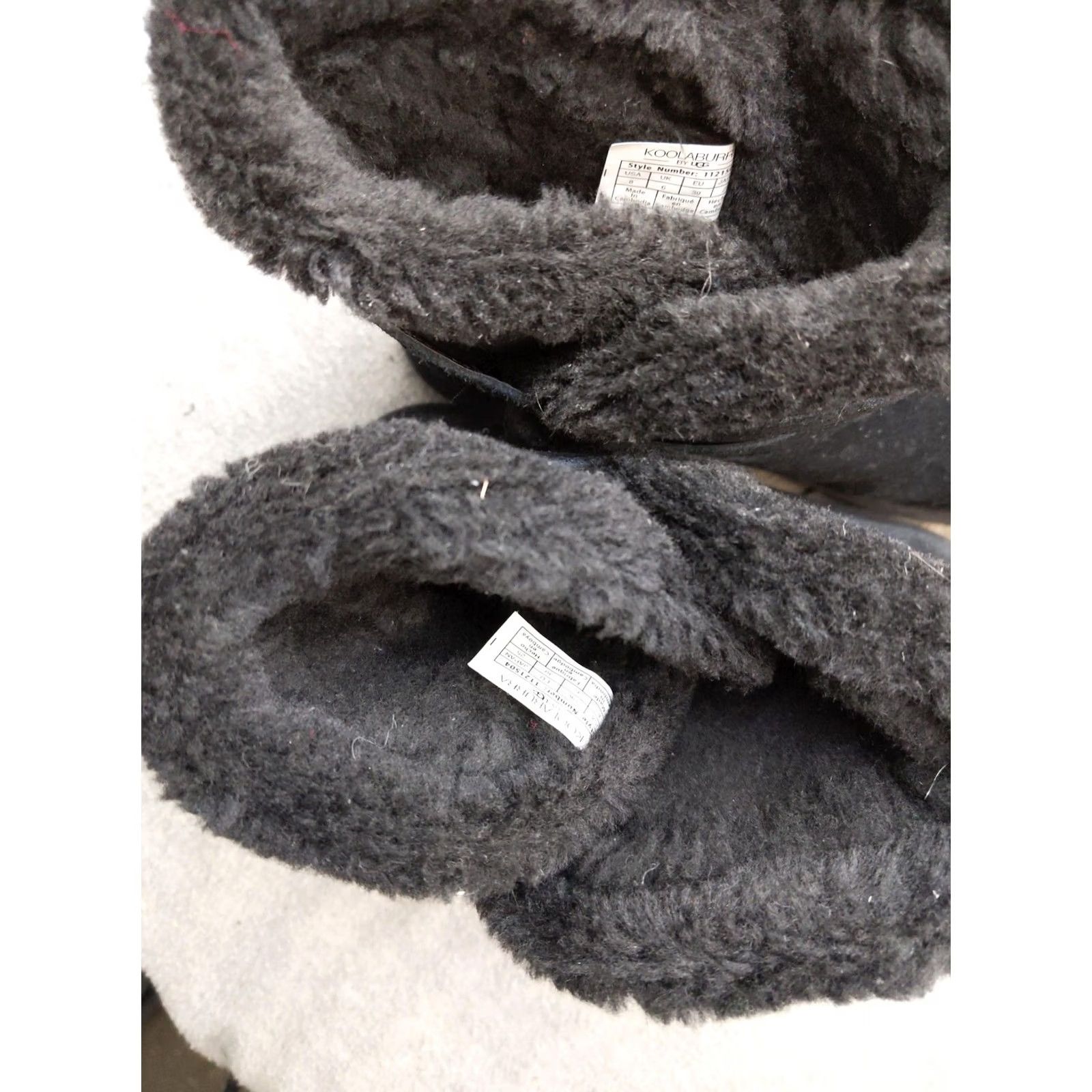 Vintage Koolaburra by UGG Boots Womens 8 Black Suede Mid Calf Buckle Faux Fur Lined Winter Casual Shoes Size US 8 / IT 38 - 5 Thumbnail