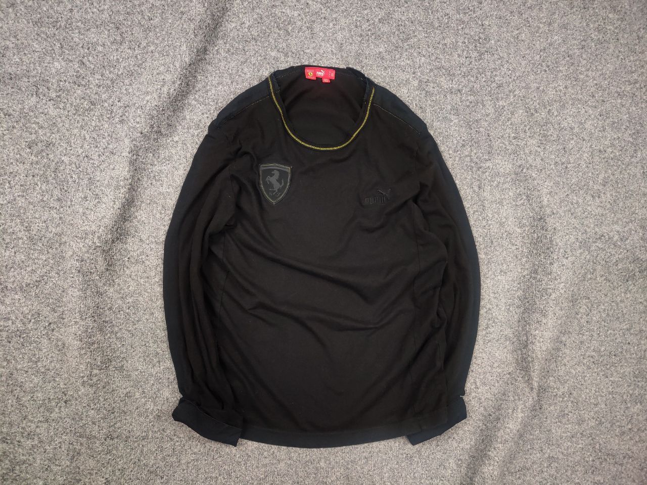 Ferrari × Puma Puma Ferrari Logo Long sleeve Shirt Pullover Vintage Style Size US M / EU 48-50 / 2 - 1 Thumbnail