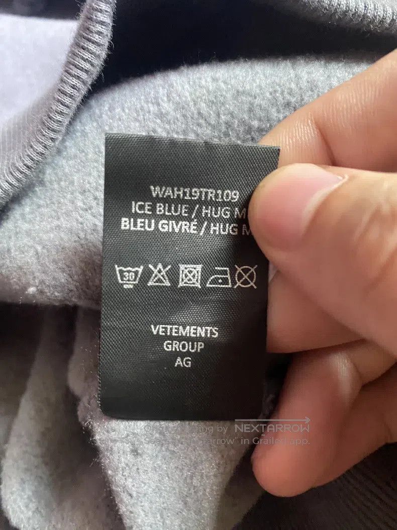 Vetements Vetements Hoodie Size US S / EU 44-46 / 1 - 8 Thumbnail