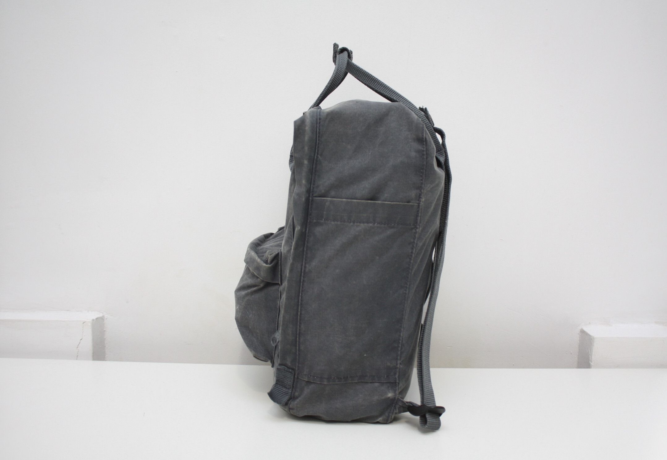 Fjallraven Fjallraven Kanken Classic Backpack Grey Size ONE SIZE - 4 Thumbnail
