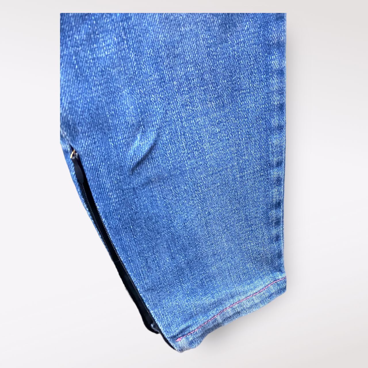 Dolce & Gabbana 💥BEST OFFER💥DOLCE AND GABBANA DISTRESSED SLIM FIT DENIM Size 32" / US 10 / IT 46 - 4 Thumbnail