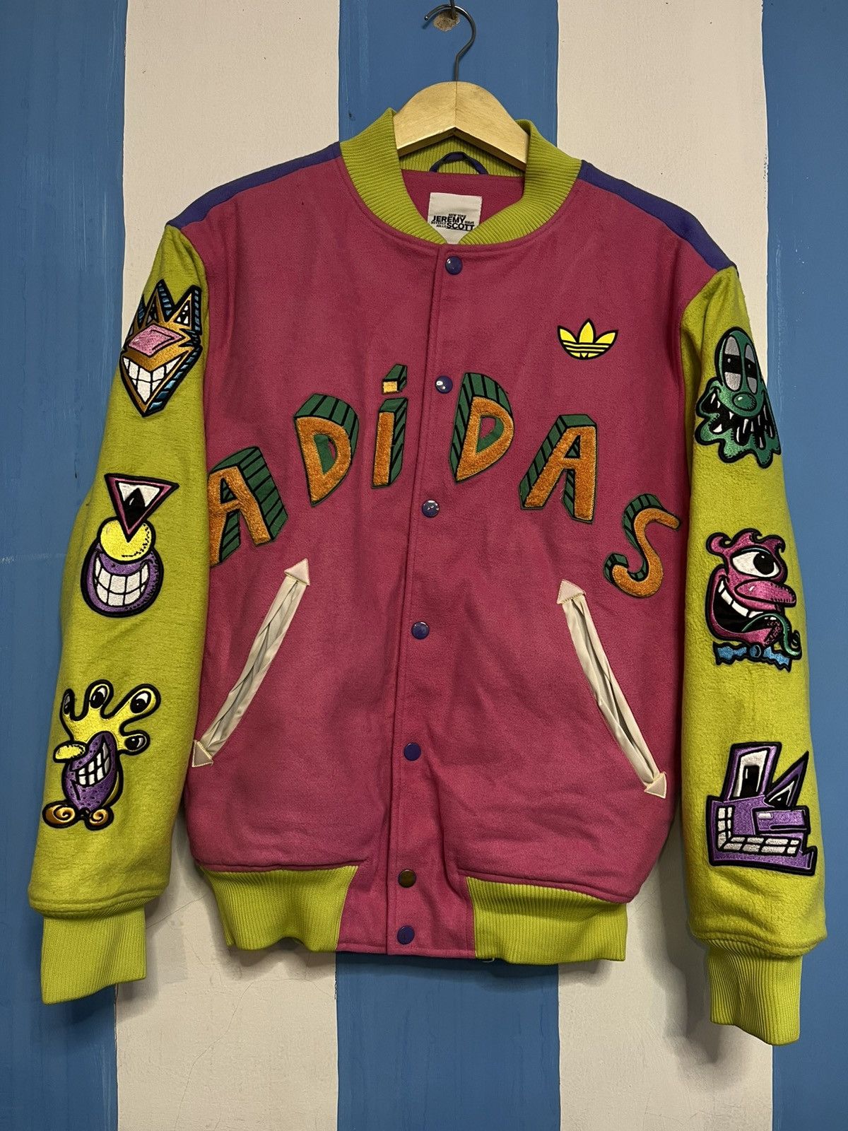 Varcity Adidas Jeremy Scott Bahan Wool