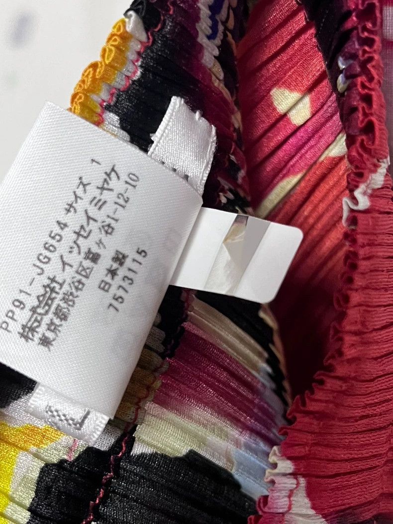 Issey Miyake Issey Miyake size:1 A red Peking Opera mask skirt Size 23" - 4 Thumbnail