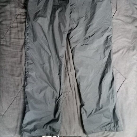 Nike Vintage Y2K Nike Small Swoosh Mesh Lined Wind Pants Joggers Size US 32 / EU 48 - 9 Thumbnail
