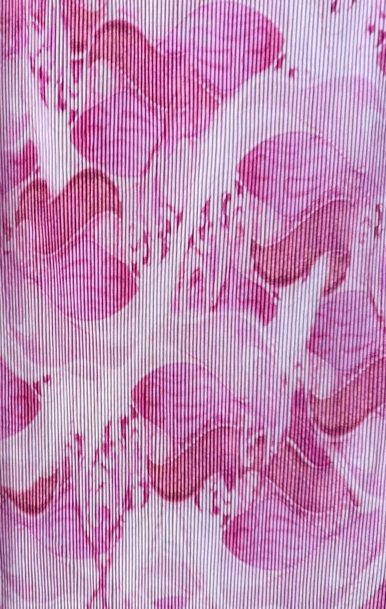 Issey Miyake Issey Miyake size:2 Pink wave-patterned pleated skirt Size 31" - 2 Thumbnail