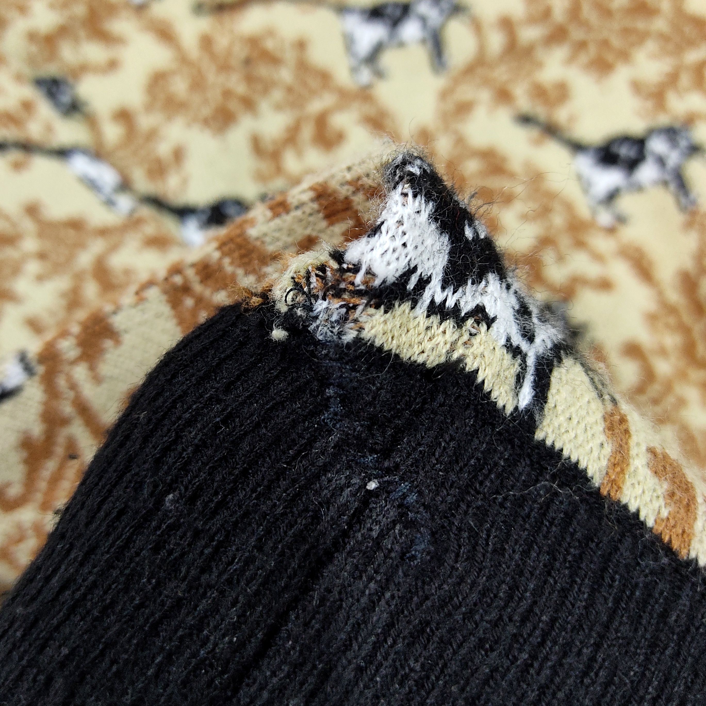GU × Undercover GU Undercover Jacquard Knit Cropped Sweater Size S / US 4 / IT 40 - 12 Thumbnail