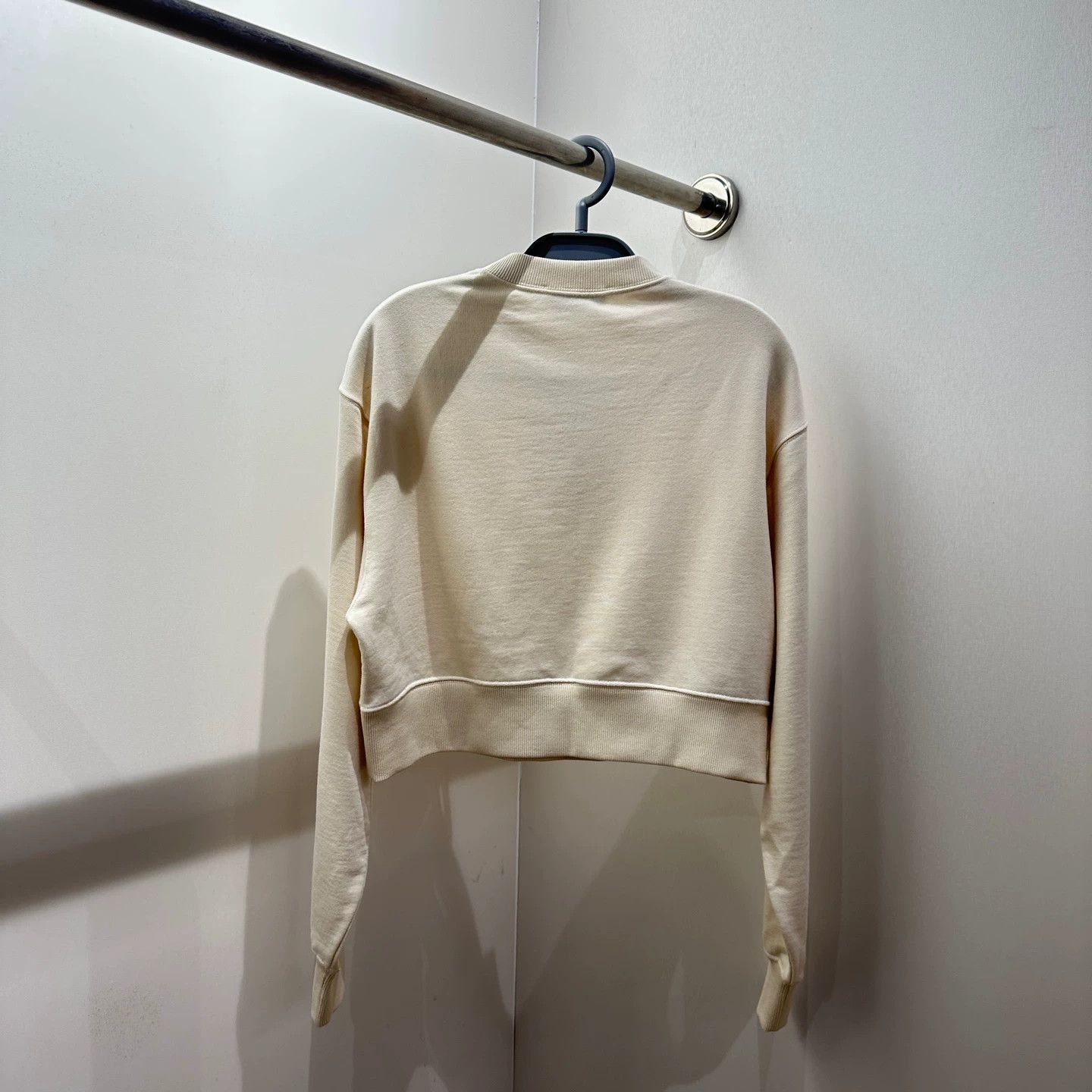 Miu Miu MIU MIU crystal logo long sleeve sweatshirt XS Size XS / US 0-2 / IT 36-38 - 2 Thumbnail