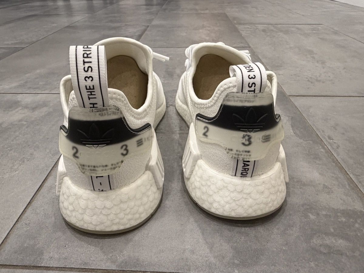 Adidas Adidas NMD_R1 'Triple White' BD7746 Size US 8.5 / EU 41-42 - 5 Thumbnail