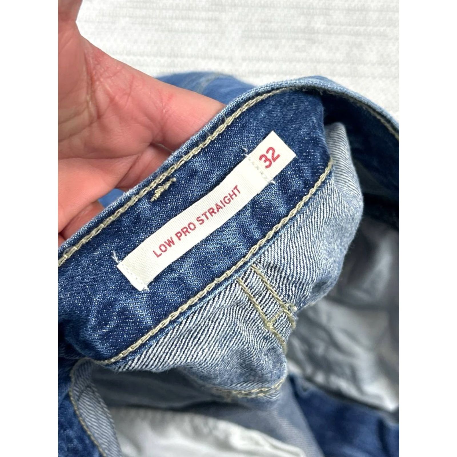 Levi's VINTAGE Levis Low Pro Straight Shorts Womens 32 Blue Whiskered Denim Cotton Mid Rise Size 24" / US 00 / IT 34 - 3 Thumbnail