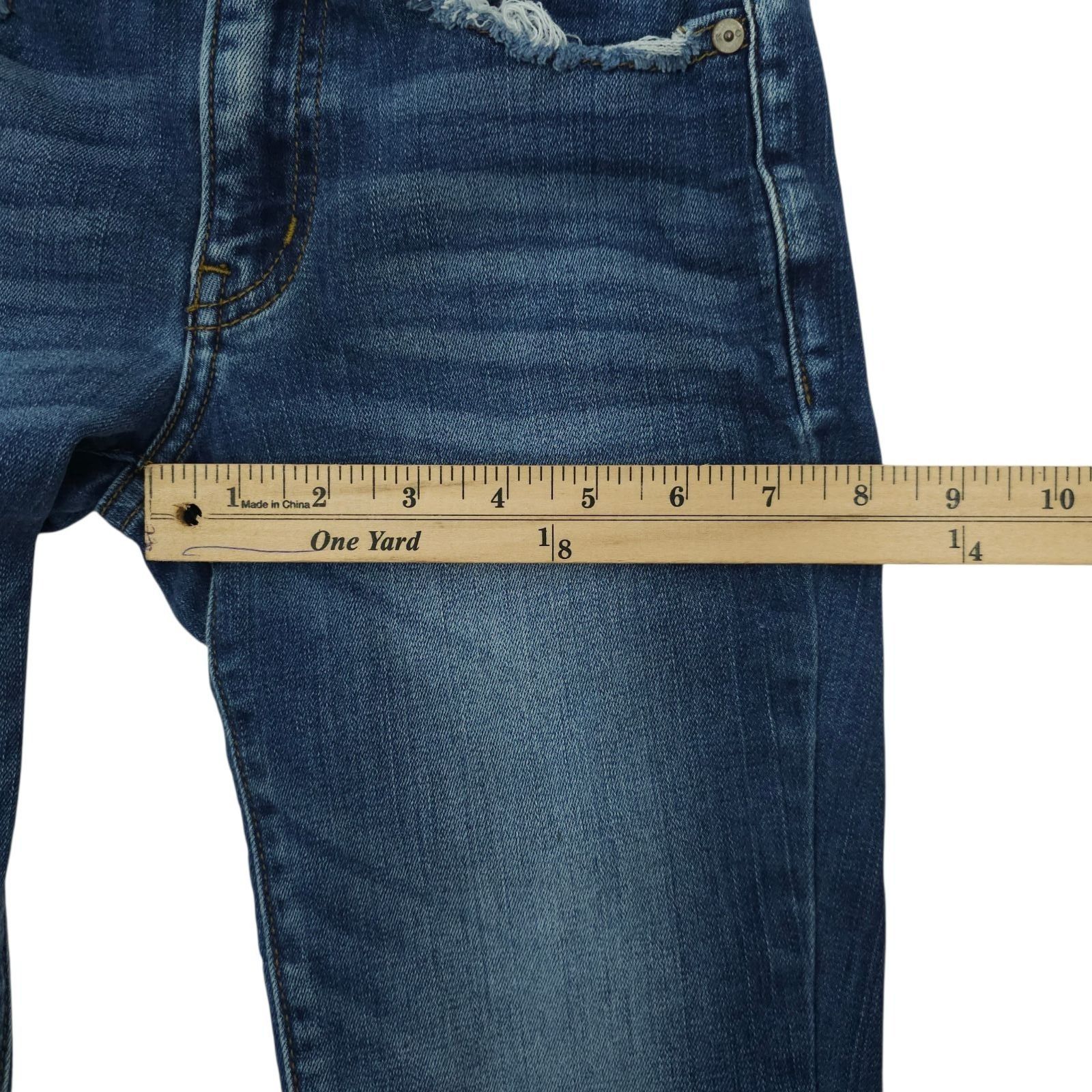Kancan USA KanCan Gemma Skinny Jean 0/23 Mid Rise Distressed Raw Hem Size 22" - 6 Thumbnail