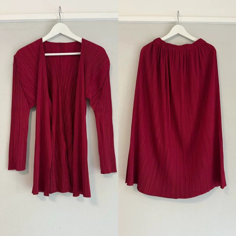 Issey Miyake Issey Miyake Red pleated coat Size M / US 6-8 / IT 42-44 - 4 Thumbnail
