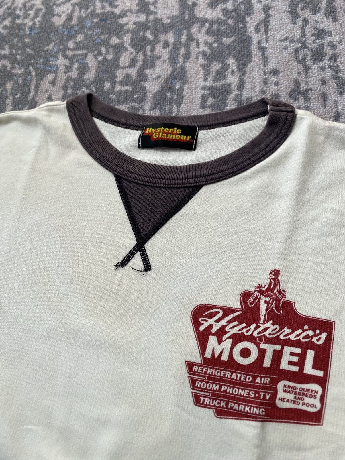 Hysteric Glamour Vintage Hysteric glamour fadded Hysteric motel sweatshirt Size US L / EU 52-54 / 3 - 3 Thumbnail