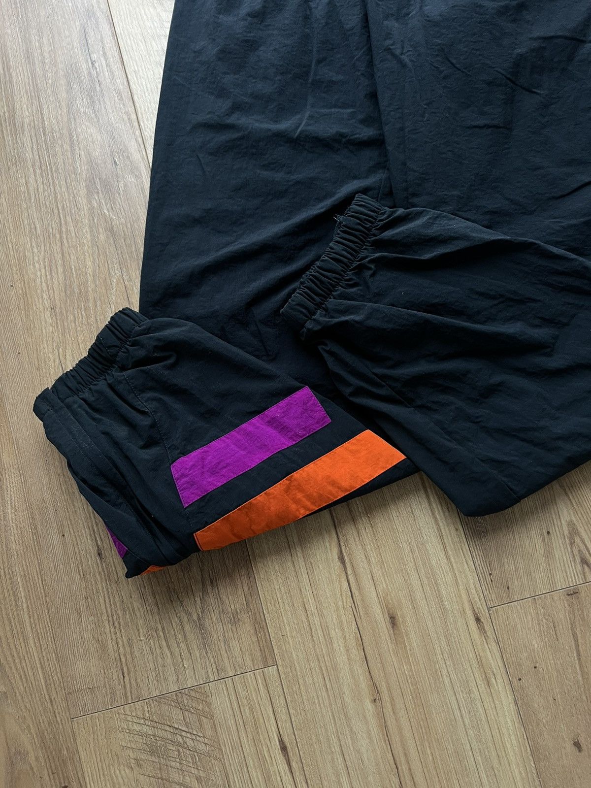 Nike 00’s NIKE BAGGY Y2K VINTAGE RARE TRACK PANTS SWOOSH LOGO Size US 34 / EU 50 - 4 Thumbnail