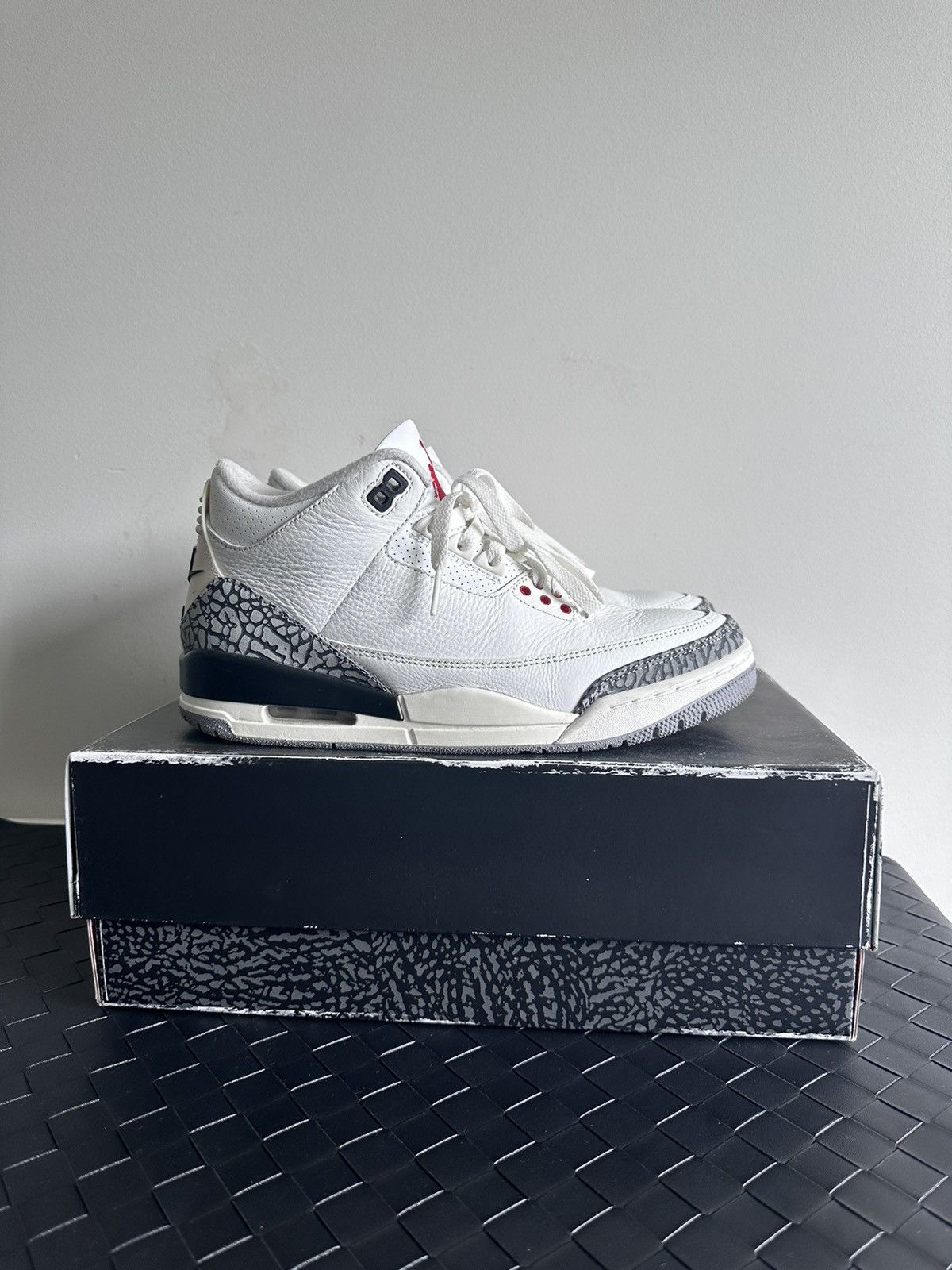 Jordan Brand × Nike Jordan 3 white cement reimagined Size US 8 / EU 41 - 1 Thumbnail
