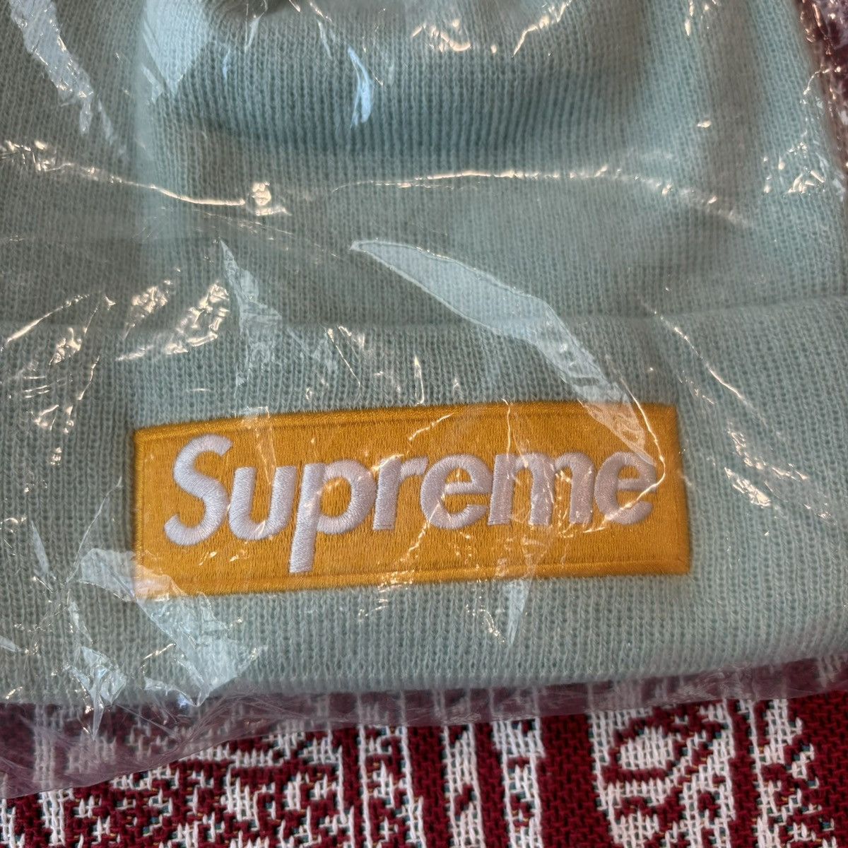New Era × Supreme FW17 Supreme New Era Box Logo Beanie Ice Blue Size ONE SIZE - 8 Thumbnail