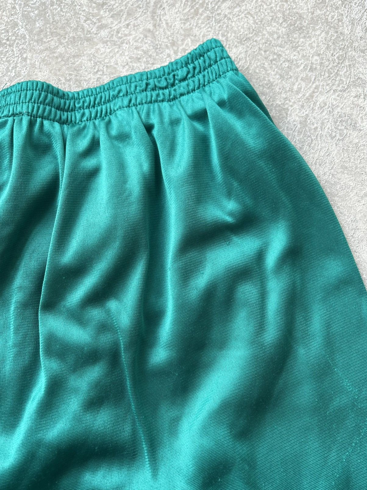 Adidas 90s Adidas Equipment Shorts Size US 34 / EU 50 - 10 Thumbnail
