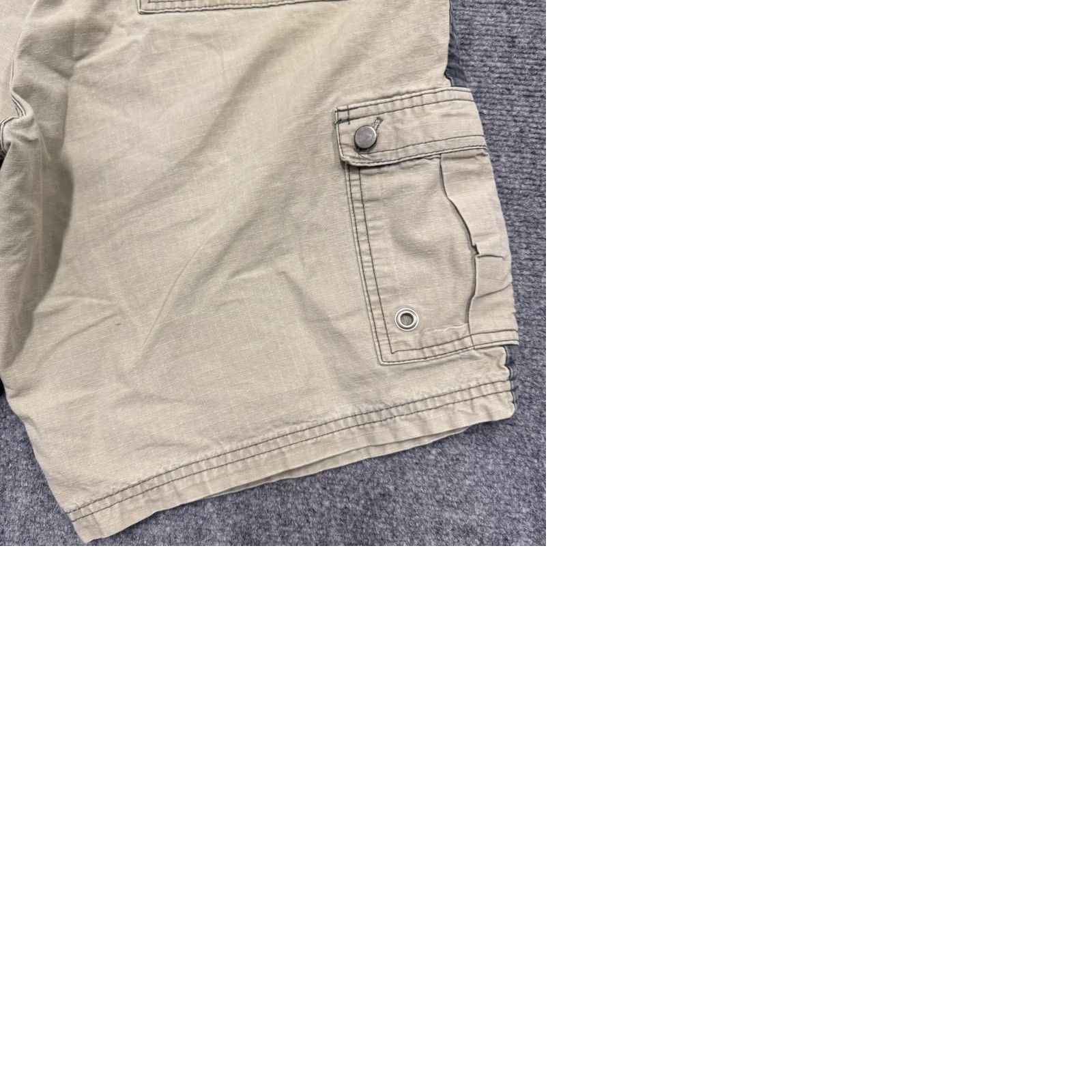 Vintage Tavarua Cargo Shorts Men 32 Surfer 100% Cotton 6 Pocket Beige Cream Y2K Size US 32 / EU 48 - 10 Thumbnail