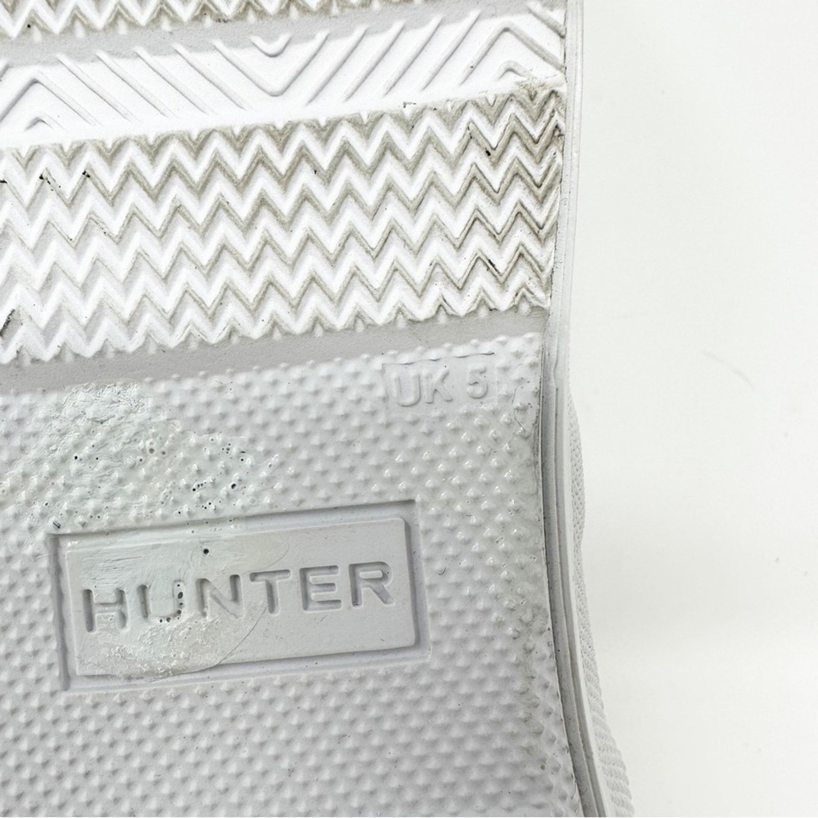 Hunter HUNTER Low Top Classic White Rubber Sneakers in Size 5 Size US 5 / IT 35 - 6 Thumbnail
