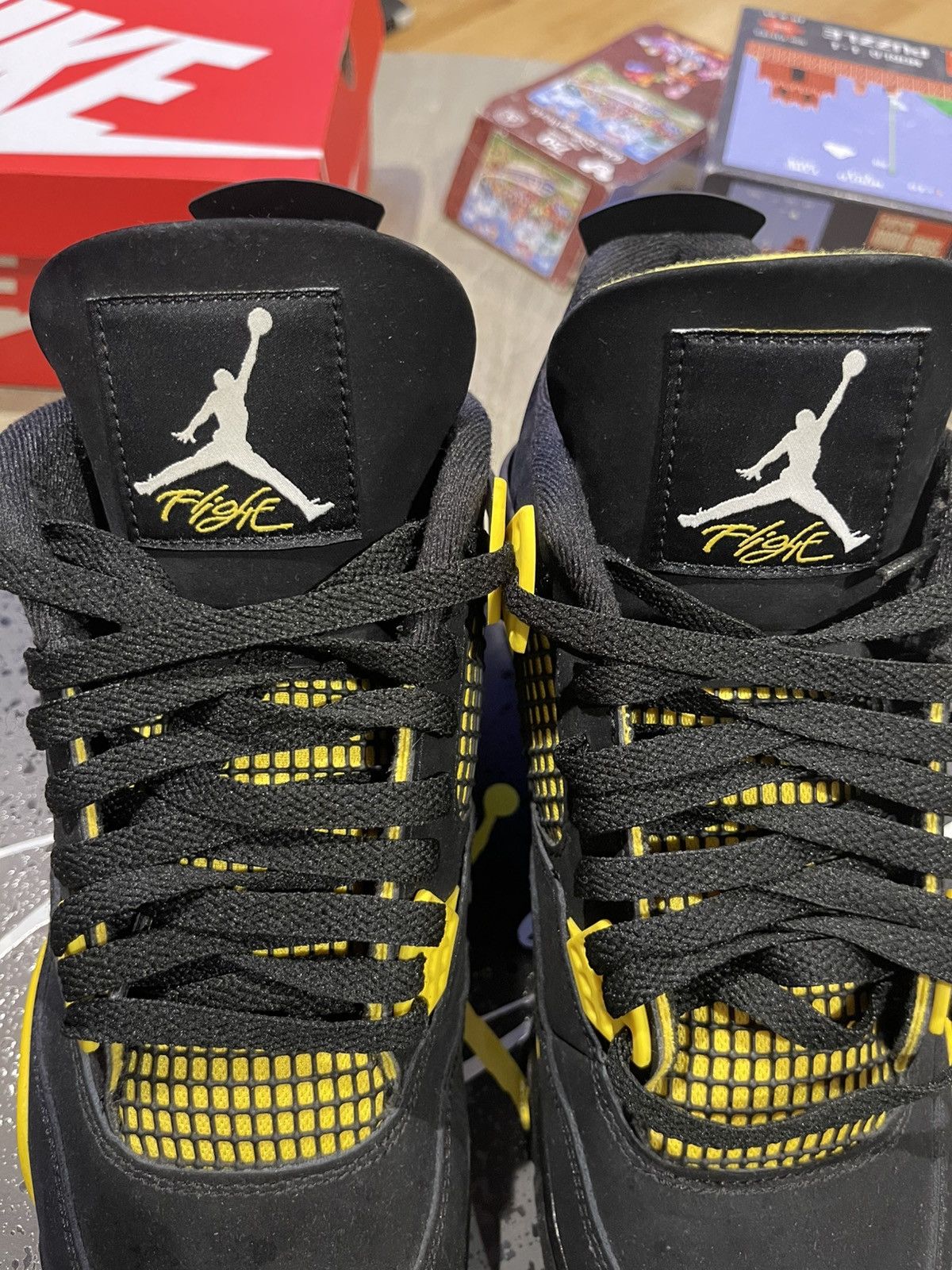 Jordan Brand Jordan 4 Thunder Size US 10 / EU 43 - 5 Thumbnail