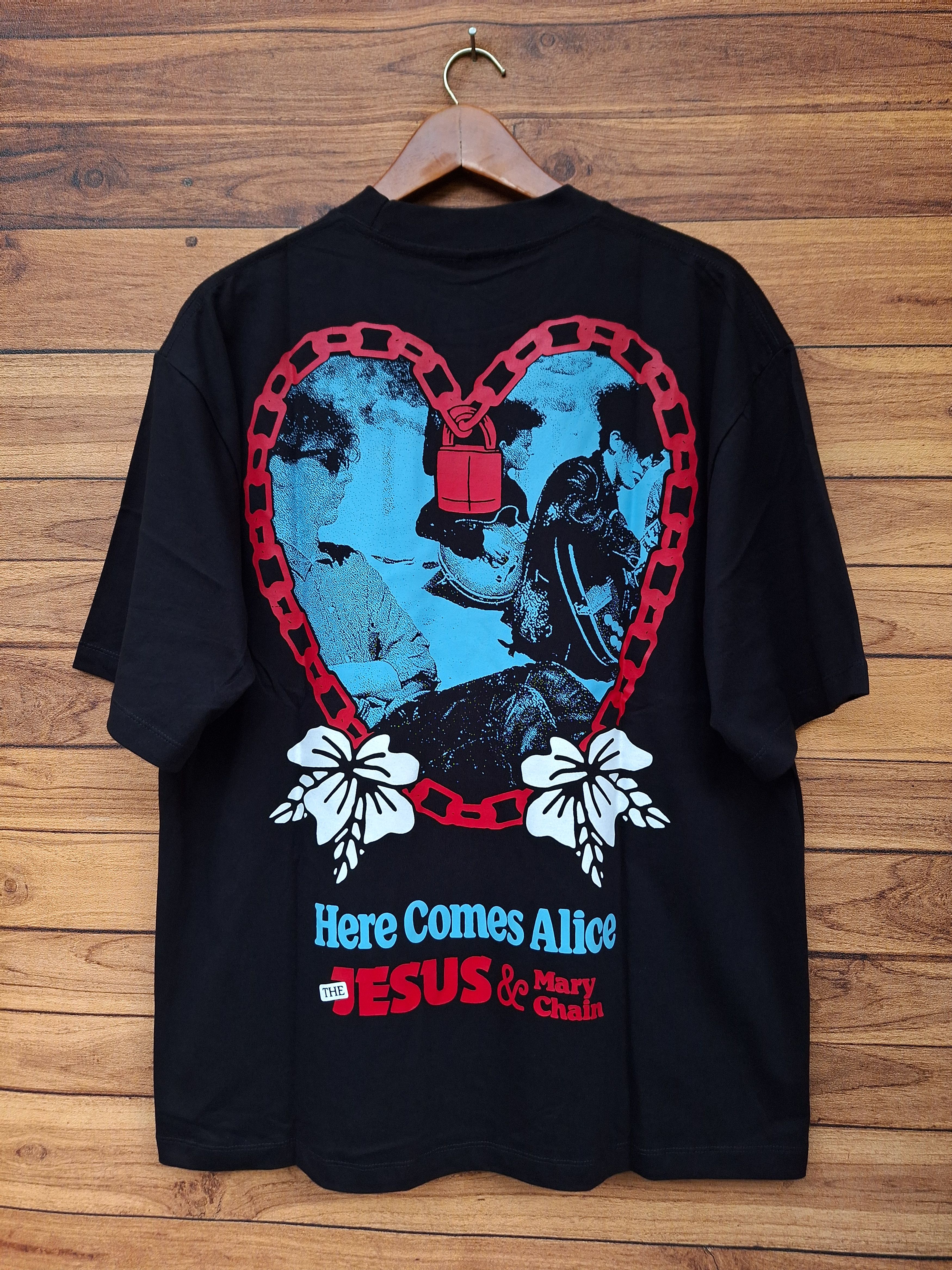 Japanese Brand 🔥RARE🔥 Jesus and mary chain here comes alice album tee Size US XL / EU 56 / 4 - 2 Thumbnail