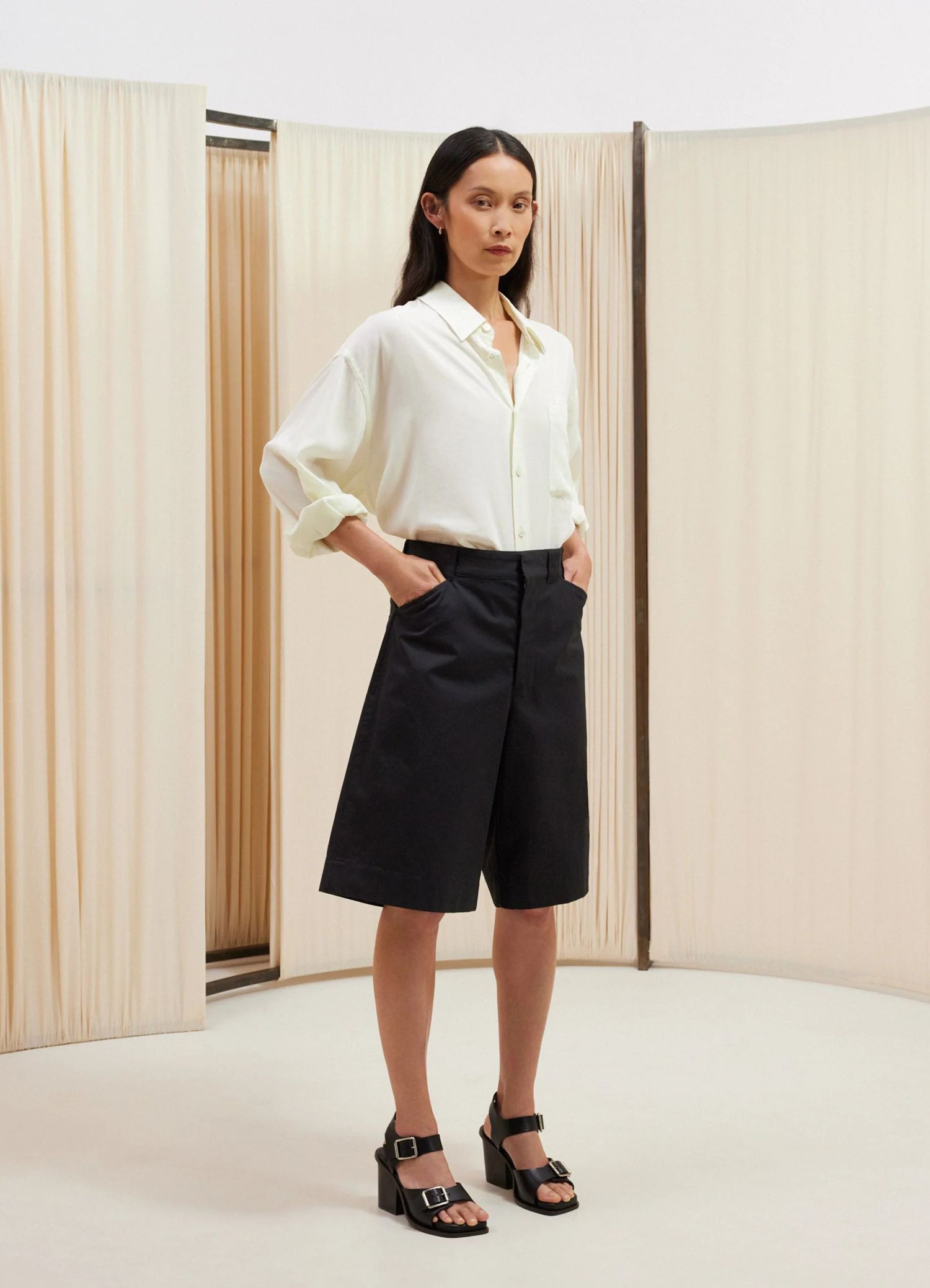 Lemaire Lemaire Tailored Cotton Shorts Size 30" / US 8 / IT 44 - 4 Thumbnail