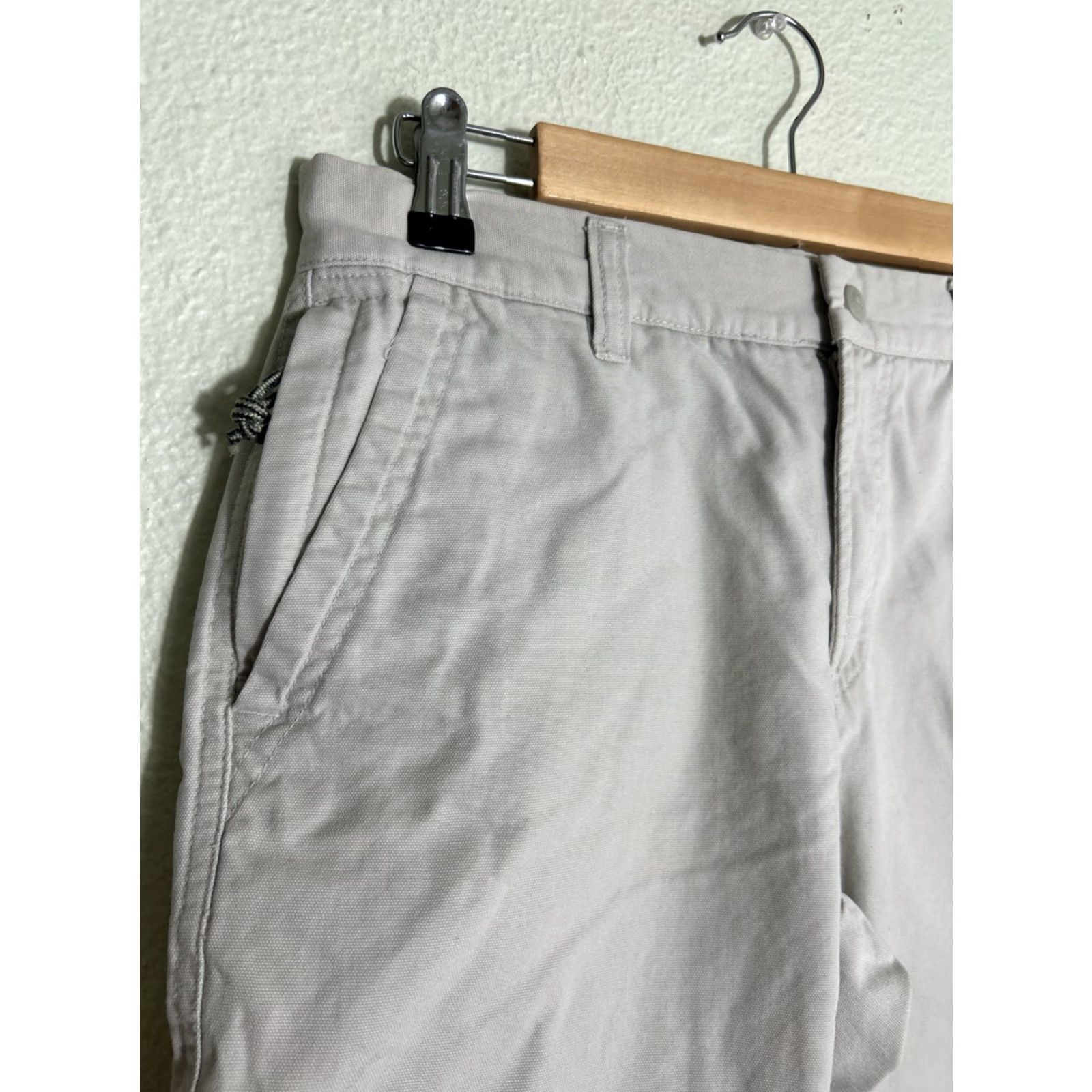 Vintage Columbia ROC Pants AL8179 Womens Size 6 Cargo Straight Leg Stone Cotton Hiking Pockets Belted Cream Modern Outdoor Mens Womens gauge Size 28" / US 6 / IT 42 - 5 Thumbnail