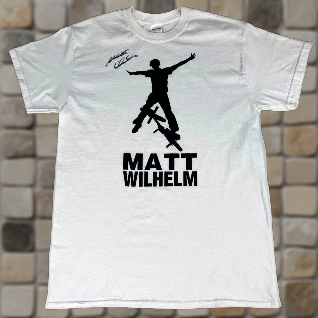 Gildan Matt Wilhelm Pro BMX Rider Autographed T-Shirt Sz M Size US M / EU 48-50 / 2 - 1 Thumbnail