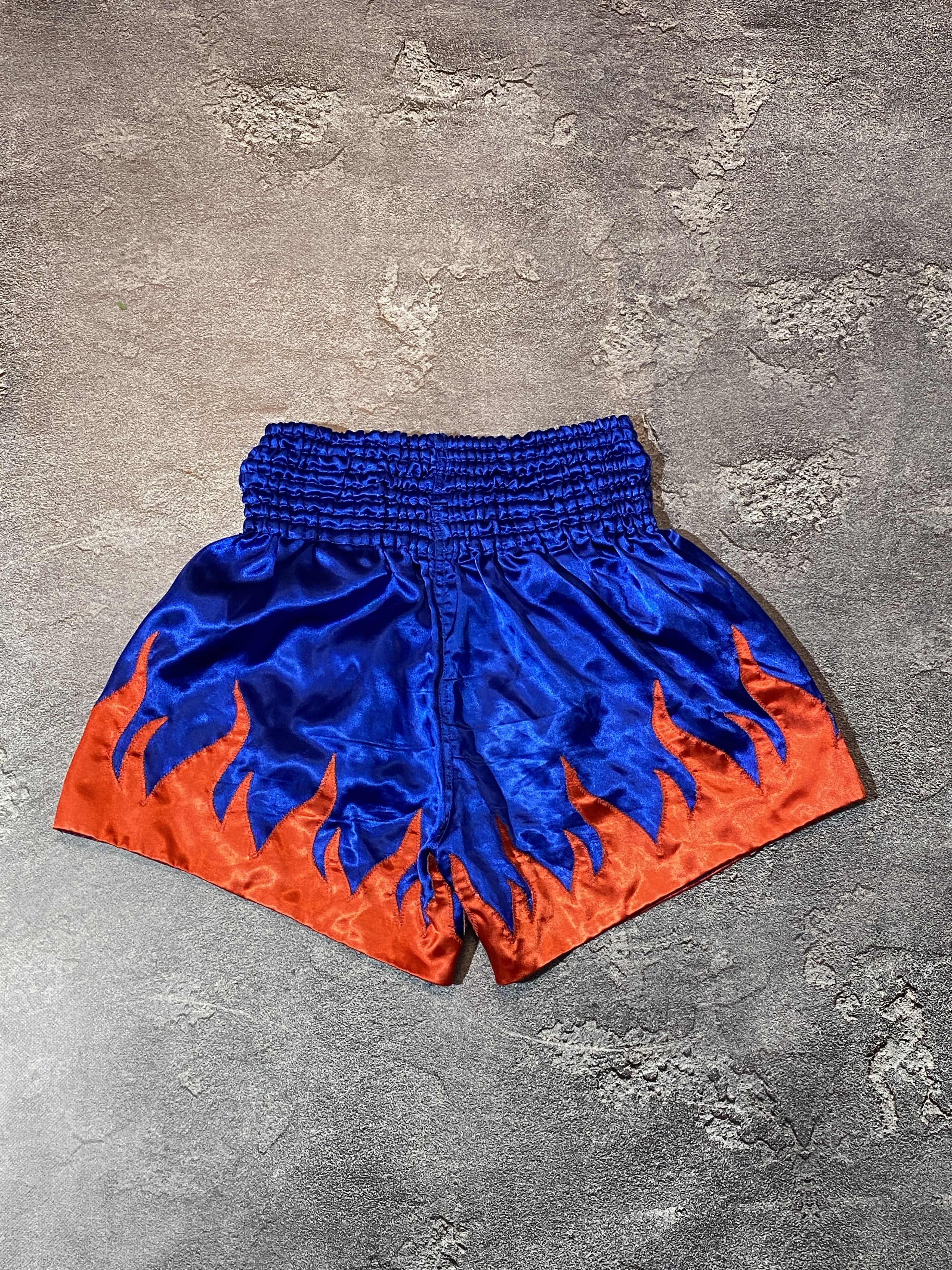 Japanese Brand Vintage 90s Twins Muay Thai Fire Shorts Size US 34 / EU 50 - 7 Thumbnail