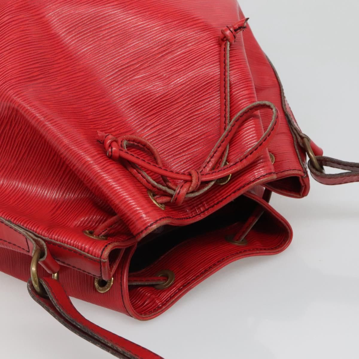 Louis Vuitton LOUIS VUITTON Epi Petit Noe Shoulder Bag Red M44107 Size ONE SIZE - 6 Thumbnail