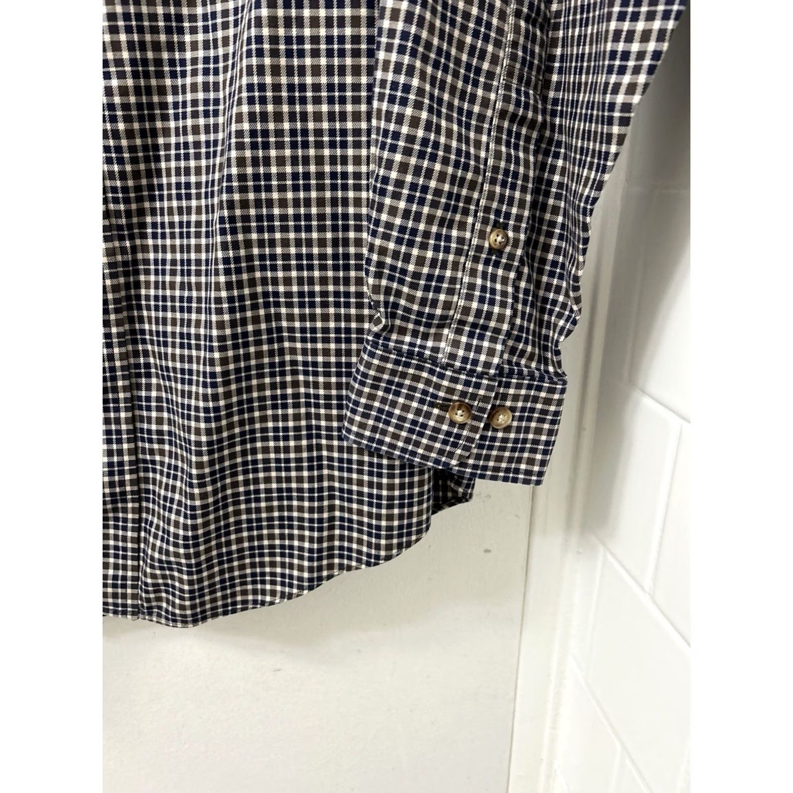 Brooks Brothers Brooks Brothers Button-Down Shirt Mens M Navy Blue Brown Check Plaid Non-Iron All Seasons Pocket Size US M / EU 48-50 / 2 - 5 Thumbnail