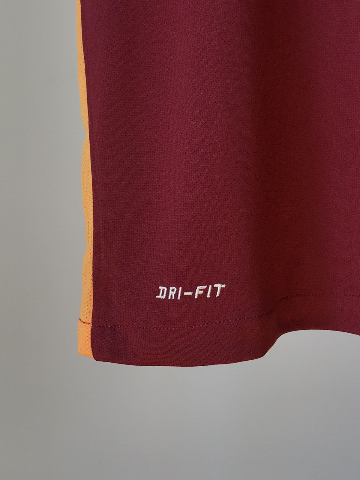 Nike 🔥 NIKE DZEKO ROMA FOOTBALL SHIRT SOCCER JERSEY Size US S / EU 44-46 / 1 - 12 Thumbnail